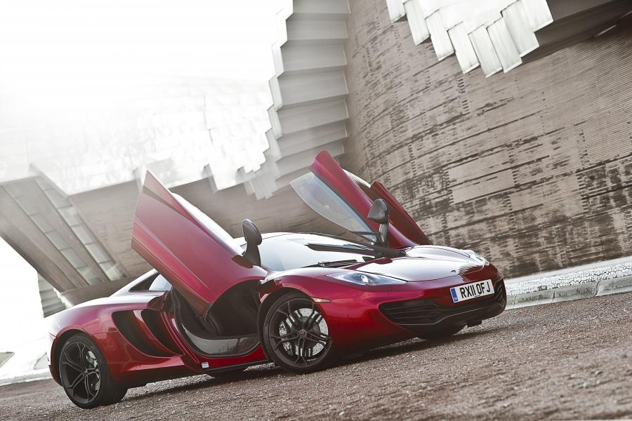  McLaren MP4-12C 2009 года  (фото 226 из 268)